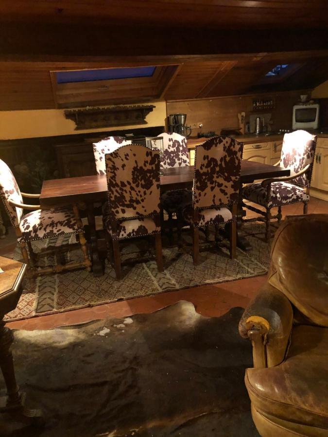 شقة Light Filled Penthouse In Old Antibes. Heart Of The Riviera المظهر الخارجي الصورة