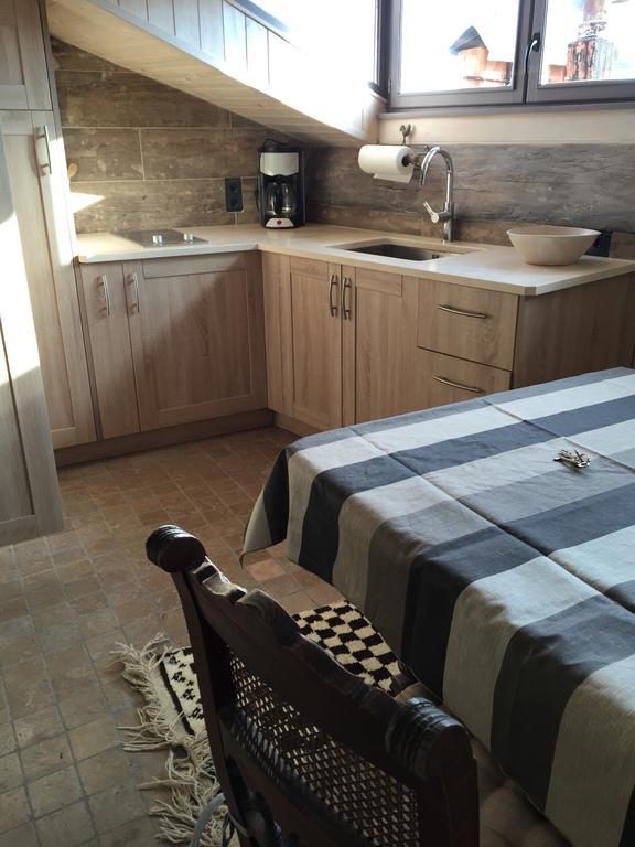 شقة Light Filled Penthouse In Old Antibes. Heart Of The Riviera المظهر الخارجي الصورة